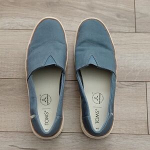 TOMS Women's Denim Blue Loafers